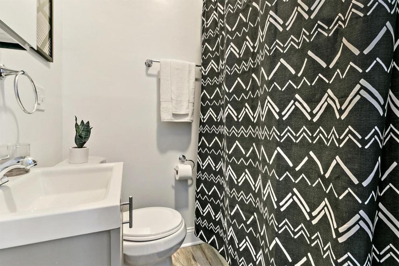 Cool 2Br Apartment Close To Fun City - Grace 2 シカゴ エクステリア 写真